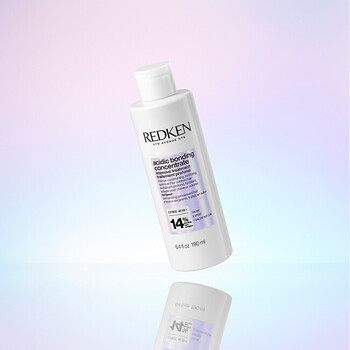 Acidic Bonding Concentrate Intensive Treatment for Damaged Hair - Intenzivně pečující oplachová přípravná péče